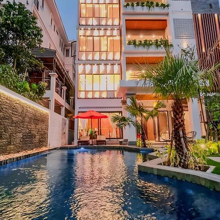 Hotel The Luxury à Siem Reap Extérieur photo